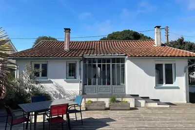 Image de Maison de vacances 'Maison Moderne Avec Charme' avec terrasse privée