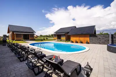 Image de Maison confortable à Bilje avec Wi-Fi