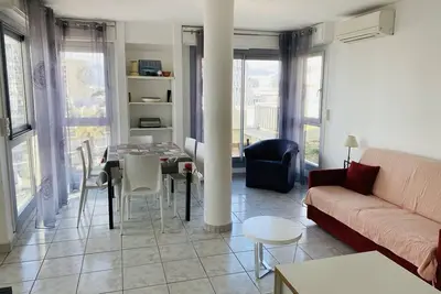 Image de Bel appartement 4 couchages, Centre ville, Vue Mer, Terrasse, Clim, Parking