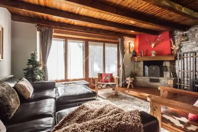 Image de Urets by SeaMount Rentals