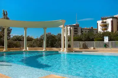 Image de Les Colonnes de Circé by Interhome