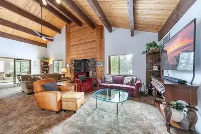 Image de Classic 4bd-Near Kings Beach & Northstar!