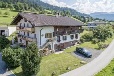 Image de Deux appartements modernes à la ferme, Ski-Out