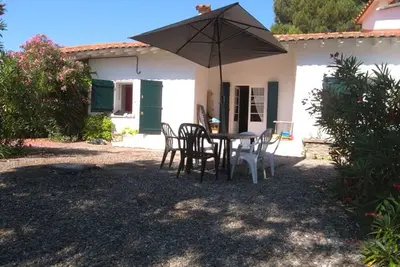 Image de Grande Villa 5 Pièces Avec Jardin Clos et Terrasse - 300m de la Mer à Argelès-sur-Mer