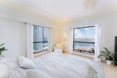 Image de Spectacular View, Beach + Pool + Tram, 7 Beds