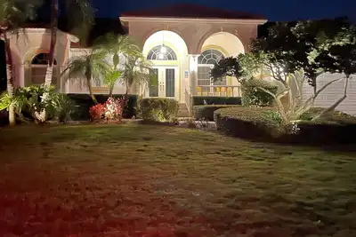 Image de Luxury Beach Home, steps from Beautiful White Sandy Belleair Beach