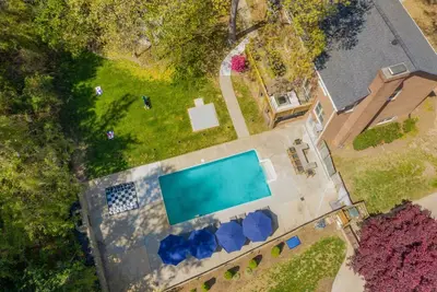 Image de Movie Theatre, Pool, Fire-pit, 7 Bedrooms