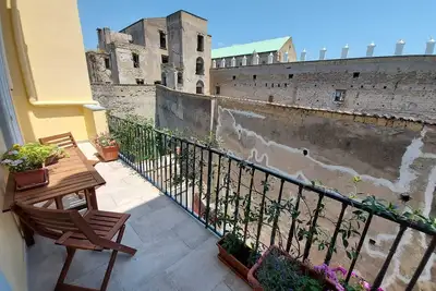 Image de Carmine's Balcony
