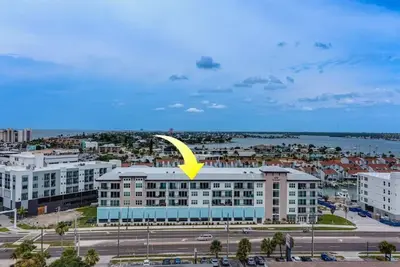 Image de Luxury new condo steps to the beach with Gulf Views, heated pool, & hot tub