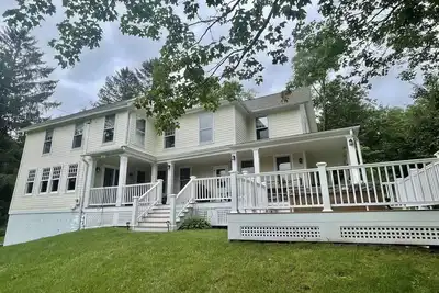 Image de Beautiful Catskills country retreat --neighboring reservoir\/recreation area