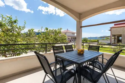 Image de Bel appartement Ă Opuzen avec Wi-Fi