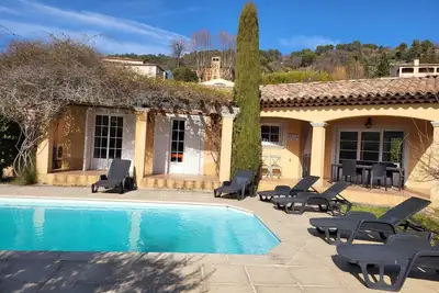 Image de Très belle Villa 16 avec piscine privée, 8 personnes
