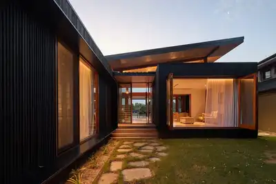 Image de Escape to a private boutique retreat on South Stradbroke Island