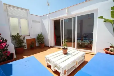 Image de Duplex in Calm Area of the Old Town