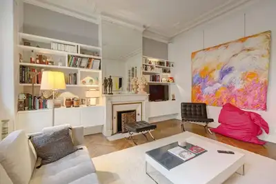 Image de GuestReady - Beau Séjour avec Jardin Privé