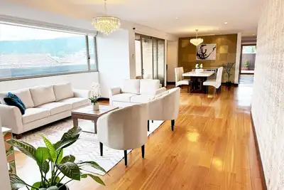 Image de Modern Luxury Apartment\/Condo in Cuenca - 0. 4 miles to Center - Outdoor spaces