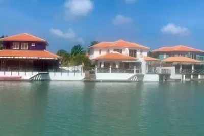 New! Watervilla Bon Bini. Your perfect Tropical getaway with private pool.