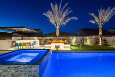 Image de Eclectic Paradise w/Pool & Spa! Close to Festivals