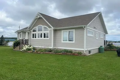 Relax overlooking the beautiful New London Bay in our 3 bed, 2 bath  cottage
