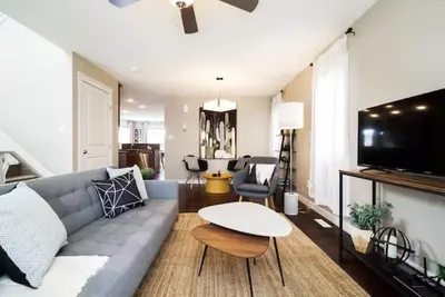 Image de 4bdrm Chic Home - King Bed - Long Stays - Garage - WiFi
