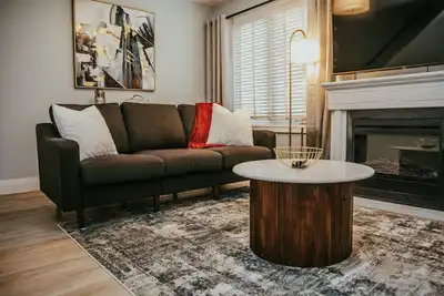 Image de The Miner's Den - New 4bed Executive Home
