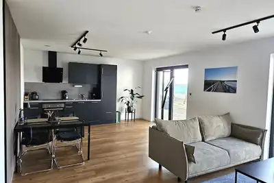Image de Moderne Ferienwohnung mit Garten - 5 Minuten zum Kloster