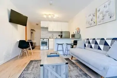 Image de The Alpine Nest-3 Beds|4 Guests|Free Parking|Pool