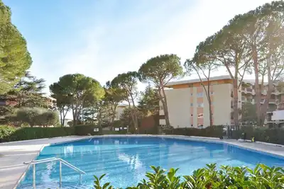 Nice apartment in Mandelieu-la-Napoule