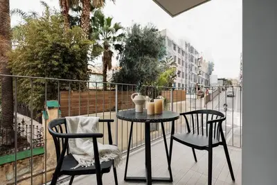 Image de Hebron - 2 bedrooms and office in Gràcia