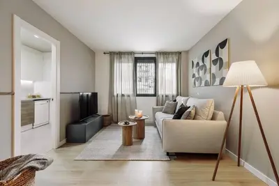 Image de Paul - 2 bedrooms and pool in Poblenou