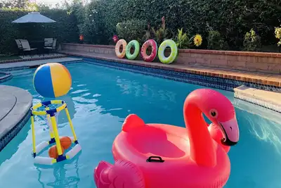 Image de Near Disneyland: Splash-tastic Family Vacation!