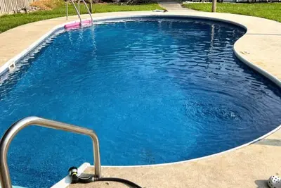 Image de Private pool, Hot Tub, 20+ Guests Beach House!