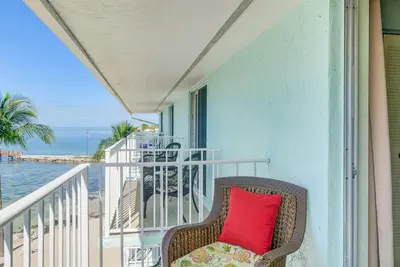 Image de Beachfront Tavernier Abode w/ Balcony & Bay Views!
