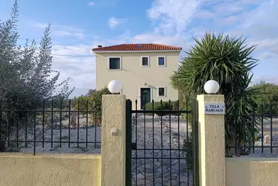 Detached 3-bedroom villa in gorgeous Karavados with, Sea and mountain views