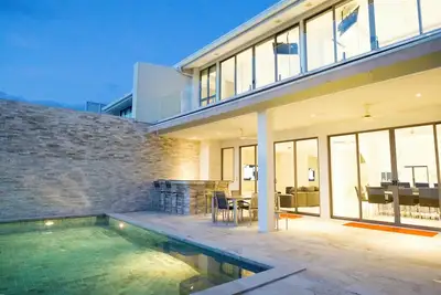 Image de Koh Samui luxury ocean view villa with stunning sunsets and great rates