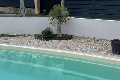 Image de Villa de caractère rénovée (2022) et aménagée en 2 appartements climatisés.