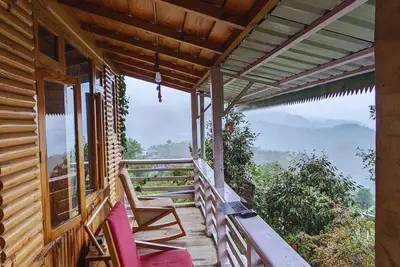 Image de Charming mountain suite in Mukteshwar. Pet-Friendly!