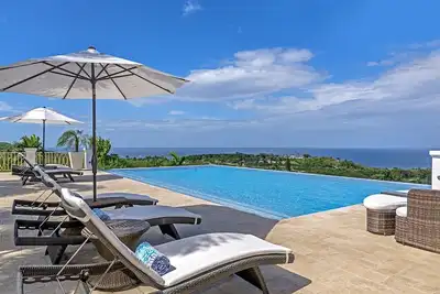 Image de Harmony Hill, Tryall Club in Montego Bay by Personal Villas - Captivating Views