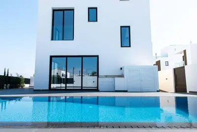 Image de Maison de vacances Paralimni pour 1 - 4 personnes avec 2 chambres Ă coucher - Maison de vacances