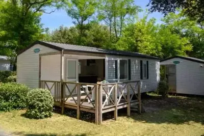 Image de Camping 5 étoiles - Piscine  - eeaibc