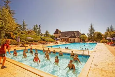 Image de Camping 5 étoiles - Parc aquatique - eebdif
