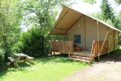 Image de Camping 3 étoiles - Piscine - eec0cd
