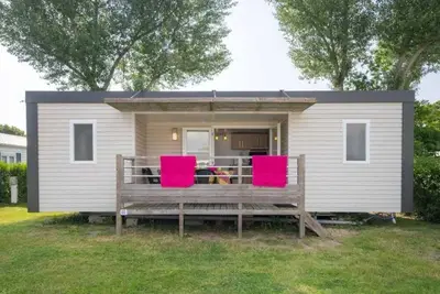 Image de Camping 3 étoiles - Piscine - eecbb0