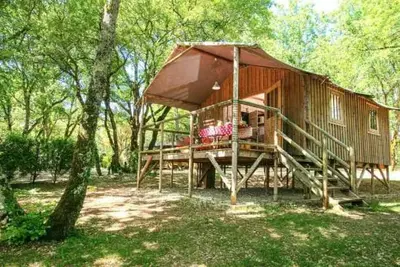 Image de Cabane 3 étoiles - Piscine - eecc0i