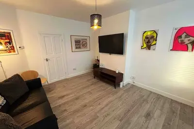 Image de Cool 2 Bed Hornchurch House, Arcade Games, Parking