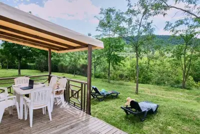 Image de Camping 3 étoiles - Piscine - eeecdf