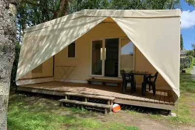 Image de Camping 4 étoiles - Piscine - eeedcd