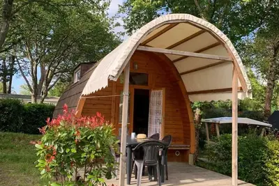Image de Cabane 4 étoiles - Piscine - eeedch