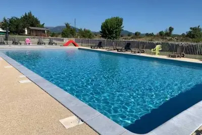 Image de Camping 3 étoiles - Piscine  - eeeehh