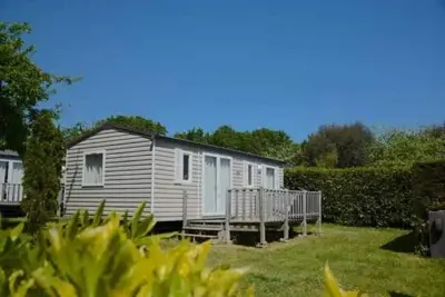 Image de Camping 4 étoiles - Parc aquatique - eeeeih